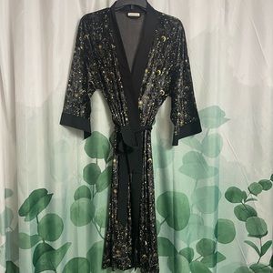 Urban outfitters robe